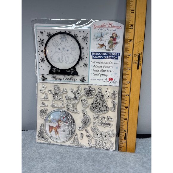 Beautiful Moments Cold Days Warm Hearts Embossing Folder & Stamp Collection - Picture 7 of 8